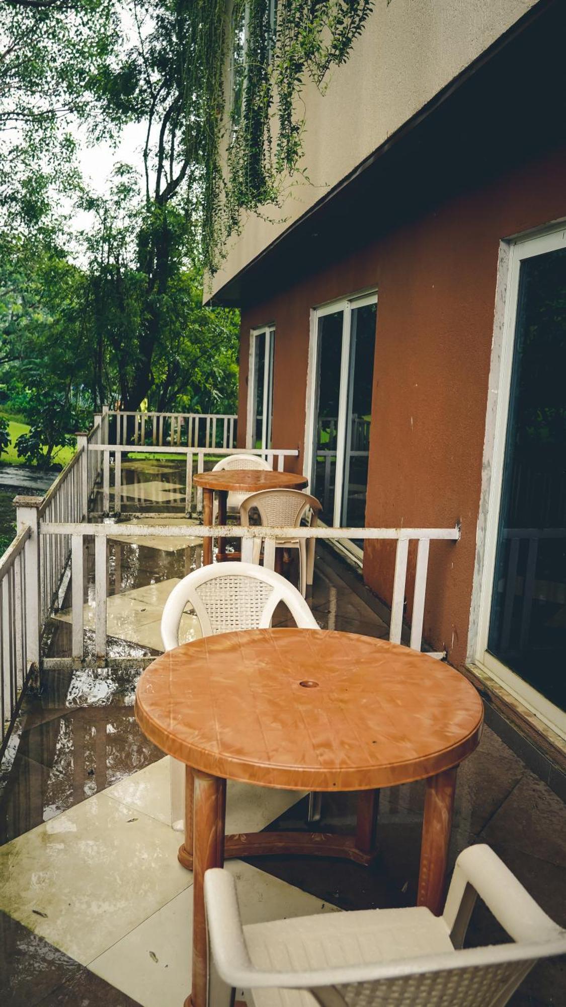 Whispering Peepul Resort Badlapur Εξωτερικό φωτογραφία