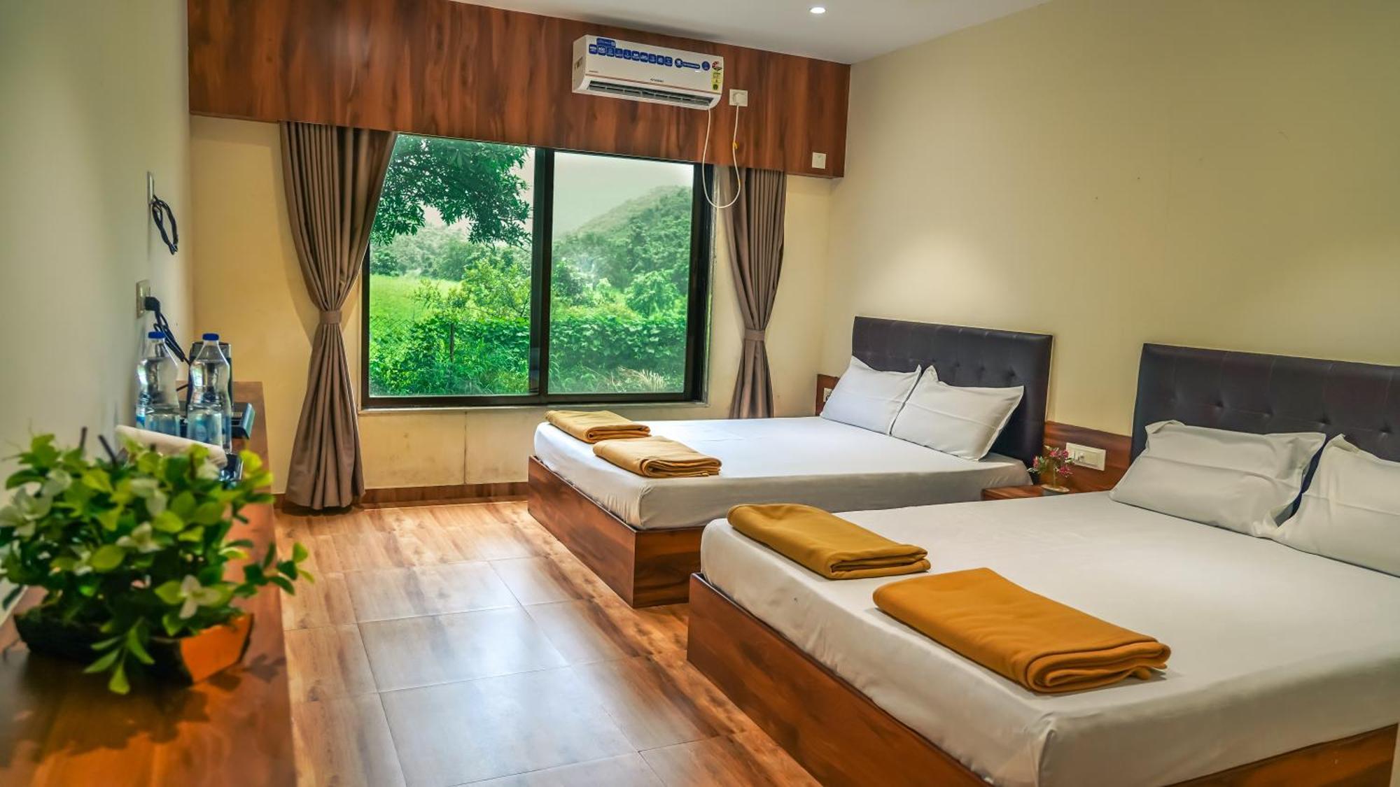 Whispering Peepul Resort Badlapur Εξωτερικό φωτογραφία